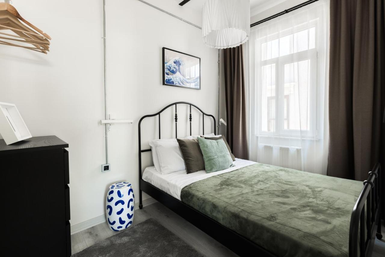 Appartamento Modern Flat 5 Min To Galata Tower In Istiklal Ave Provincia di Provincia di Istanbul Esterno foto