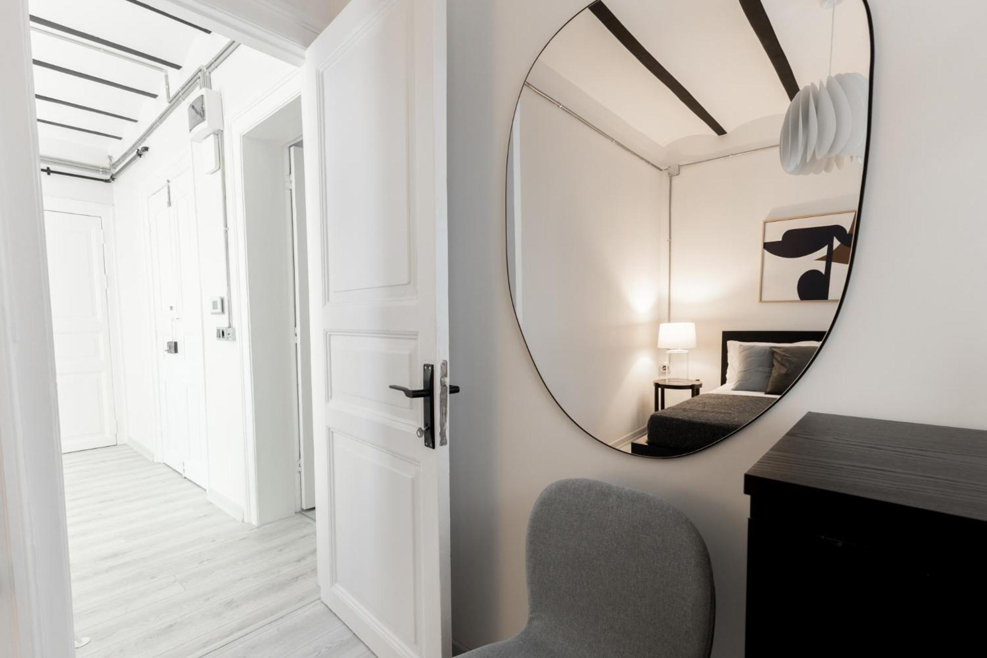 Appartamento Modern Flat 5 Min To Galata Tower In Istiklal Ave Provincia di Provincia di Istanbul Esterno foto